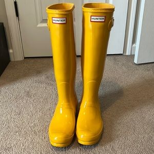 Hunter Rain Boots in Yellow!